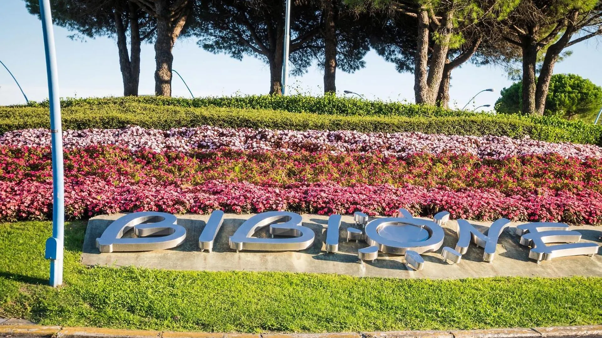 Delightful Flat In A Village With Swimming Pool Bibione 0*,  Italië
